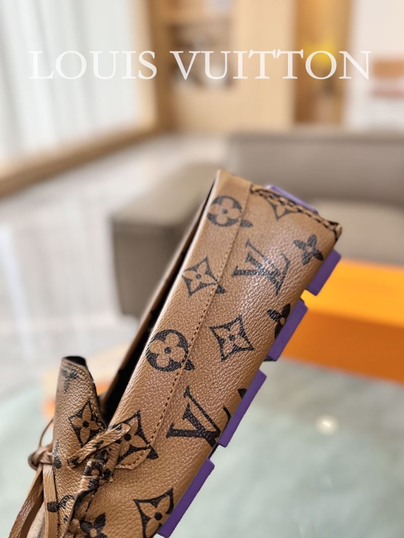 Louis Vuitton Low Shoes